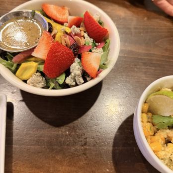 Burger Bar Chicago - Harvest Salad - Burgers Near Me - Chicago, Illinois Burger Bar Chicago - Harvest Salad - Burgers Near Me - Chicago, Illinois