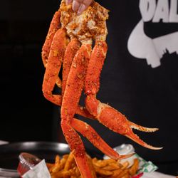Red Crab- Garland