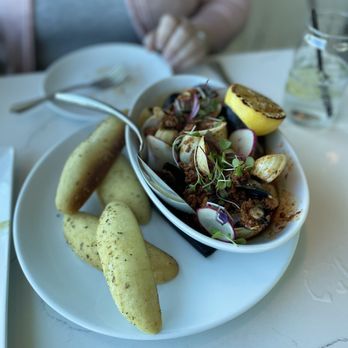 Dosalas - Mussels and Clams - Latin American Near Me - Vancouver, Washington