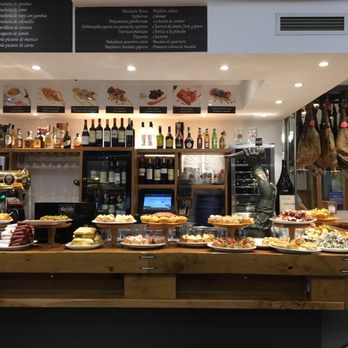 Bartolo - Great selection of pintxos! - Bars Near Me - Donostia / San Sebastián, SS