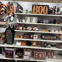 Michaels - Halloween 2023