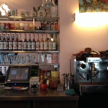 Le Fontainas - Cafes Near Me - Brussels, BRU