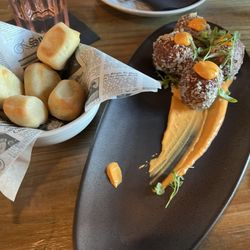 11:11 Italia Urbana - Arancini and bread