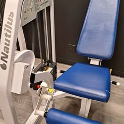 Aira Fitness - quad exercise