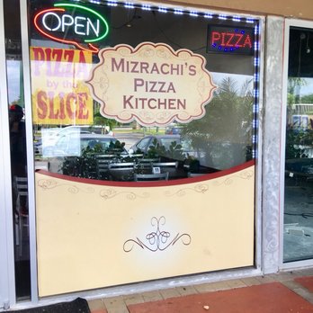 Mizrachi's Pizza Kitchen - Pizza Near Me - Hollywood, Florida
