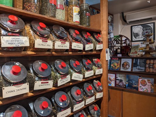 Vices & Spices From Around The World by null