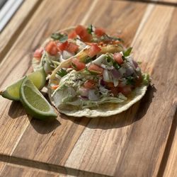 Green Go Tacos - Fish taco