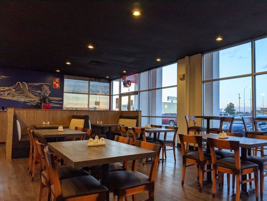 Jun’s Ramen & Sushi by null