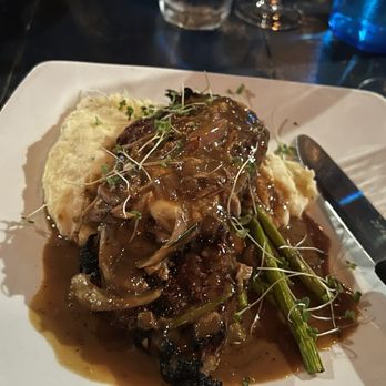 Maggie's Farm - Steak au Poivre Dinner - New American Near Me - Baltimore, Maryland