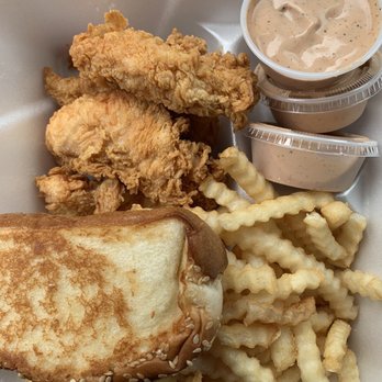 Raising Cane’s Chicken Fingers - The box combo with extra fries and canes sauce. No coleslaw. - Fast Food Near Me - Richmond, Texas