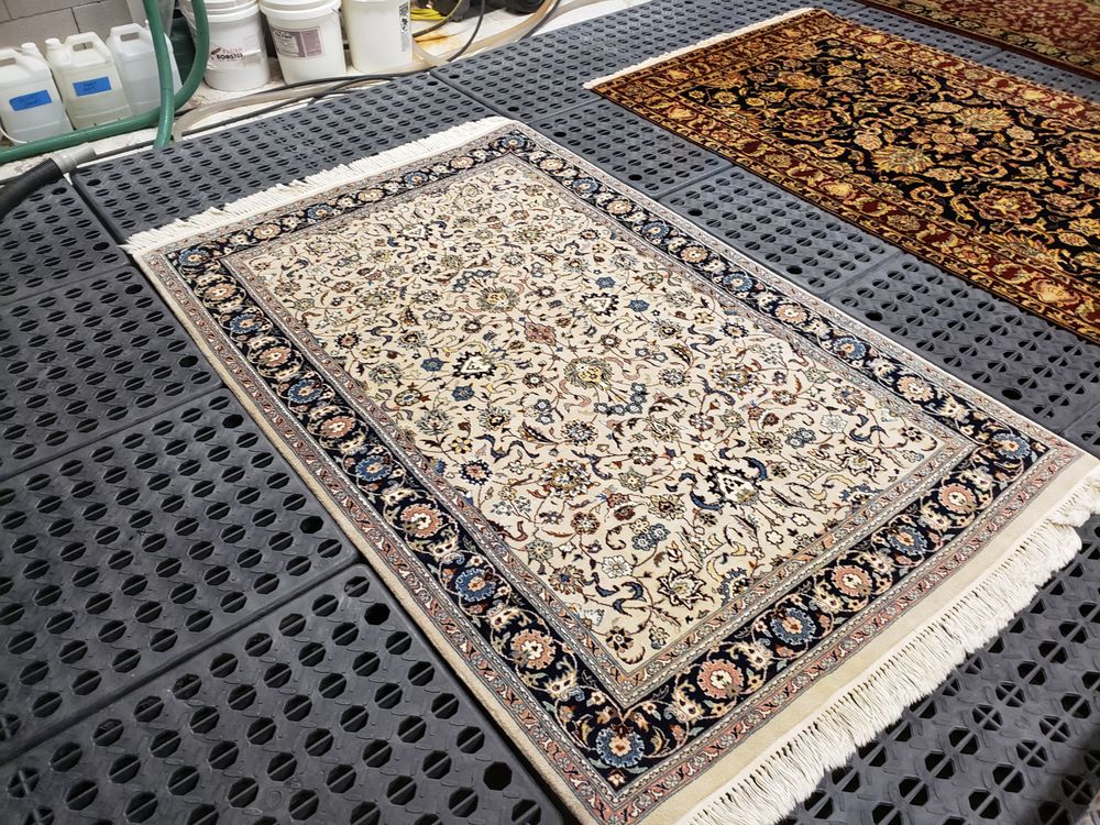 FIBERCARE CARPET & UPHOLSTERY CLEANING 100 Photos 105 Masquerade Ln