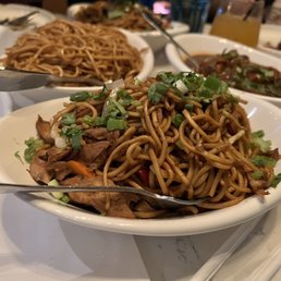 Hakka Noodles, chicken Manchurian Hakka Noodles, chicken Manchurian