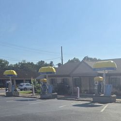 Mt Joy Car Wash - Minimum of $3 on q CC to use vacuum / July 2025