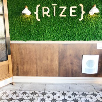 Rize Carmel - Lobby - Breakfast & Brunch Near Me - Carmel, Indiana