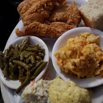 Phat Catz Restaurant & Bar - Soul Food Near Me - Buffalo, New York