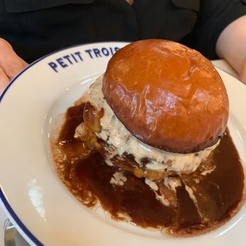 Petit Trois - Big mec burger - French Near Me - Sherman Oaks, California Petit Trois - Big mec burger - French Near Me - Sherman Oaks, California