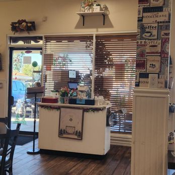 Country Harvest - Camarillo - Breakfast & Brunch Near Me - Camarillo, California