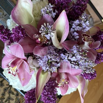 Ariston Flowers & Cafe - Beautiful flowers delivered yesterday- a treat to perk up anyone's day! - Florists Near Me - New York, New York