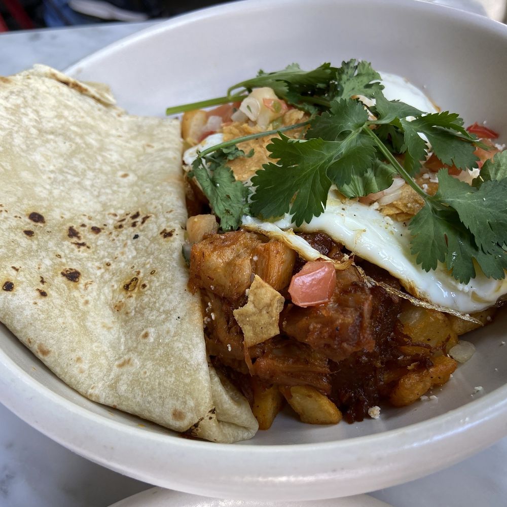 Culinary Dropout - Smokehouse Hash* - New American Near Me - Austin, Texas