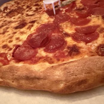 Ozone Pizza - Pizza Near Me - Ozone Park, New York
