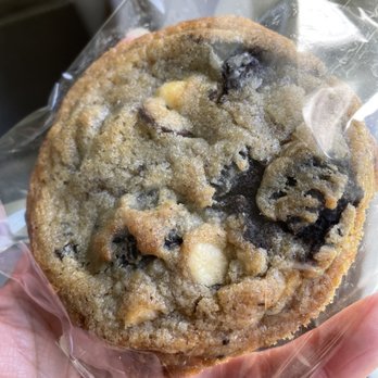 Butter Pecan Bakeshop - Cookies + cream - Bakeries Near Me - Pinole, California Butter Pecan Bakeshop - Cookies + cream - Bakeries Near Me - Pinole, California