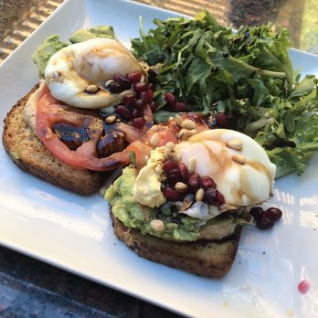 HP Cafe - Smashed Avocado & Hummus Bruschetta - New American Near Me - Sedona, Arizona