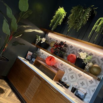 Paderia Bakehouse - Inside decor - Bakeries Near Me - Irvine, California