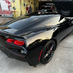 Corvette came in for a Wetsand and buff, along with a full detail. This is an After picture