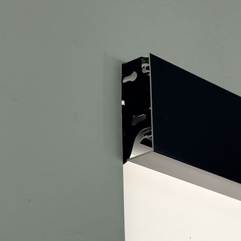 Exquisite Blinds - Shade cover missing end cap the owner promised to come back later to install - Shades & Blinds Near Me Exquisite Blinds - Shade cover missing end cap the owner promised to come back later to install - Shades & Blinds Near Me