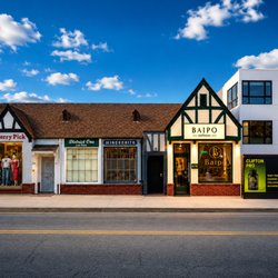 Baipo Wellness is a newly renovated massage spa near Hollywood, offering Thai massage, deep tissue massage, aroma oil massage, and more.