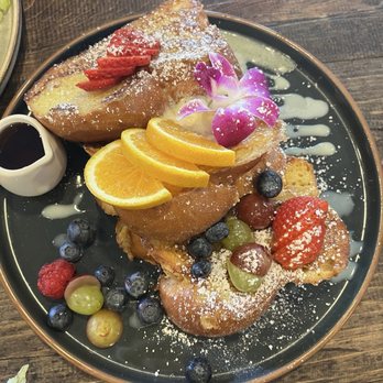 O2 Eatery - French Toast - Breakfast & Brunch Near Me - Berkeley, California