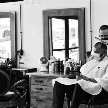 Madrid's Barber Lounge - Barbers Near Me - Rancho Cucamonga, California Madrid's Barber Lounge - Barbers Near Me - Rancho Cucamonga, California