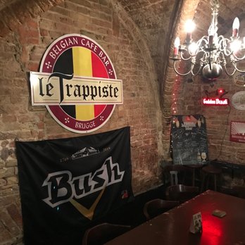 Le Trappiste - Beer Bar Near Me - Bruges, VWV