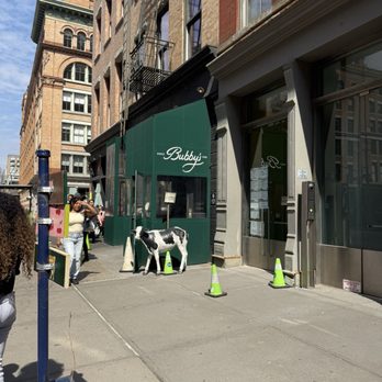 Bubby's Tribeca - Outside - American Near Me - New York, New York
