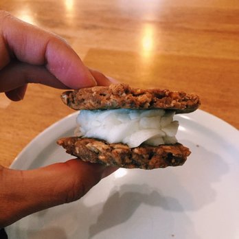 Nuflours - vegan, refined sugar free coconut yoyo - Bakeries Near Me - Seattle, Washington Nuflours - vegan, refined sugar free coconut yoyo - Bakeries Near Me - Seattle, Washington