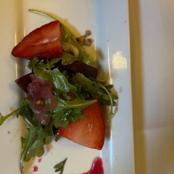 Breakwater Restaurant & Bar