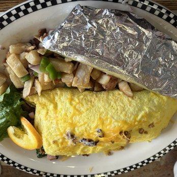 Black Bear Diner Oakley - Joe's Hobo Omelette (620 cals.) - Diners Near Me - Oakley, California Black Bear Diner Oakley - Joe's Hobo Omelette (620 cals.) - Diners Near Me - Oakley, California
