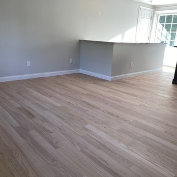 Bob & Son Floor Sanding - Refinished red oak floor - Flooring Near Me - Chicopee, Massachusetts Bob & Son Floor Sanding - Refinished red oak floor - Flooring Near Me - Chicopee, Massachusetts