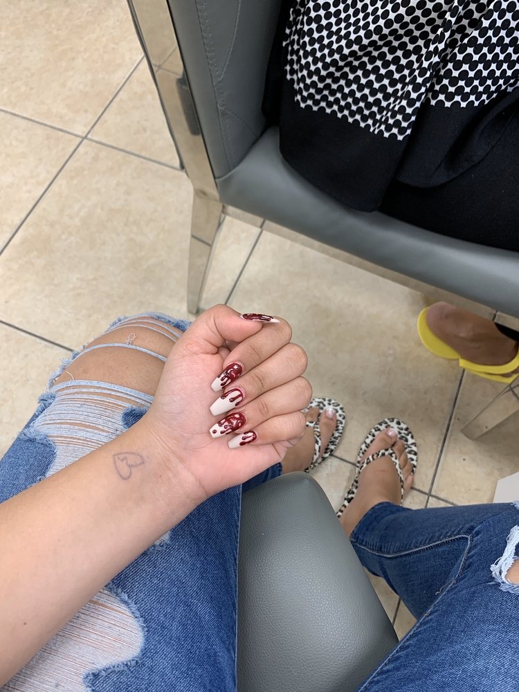 Regal Nails, Salon & Spa Image