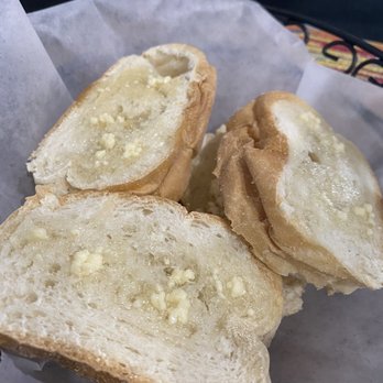 El Borincano Restaurant - Free bread, and it was sooo good! - Puerto Rican Near Me - Virginia Beach, Virginia
