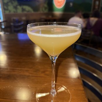 Suncreek Brewery - Bees knees - Brewpubs Near Me - Clermont, Florida Suncreek Brewery - Bees knees - Brewpubs Near Me - Clermont, Florida