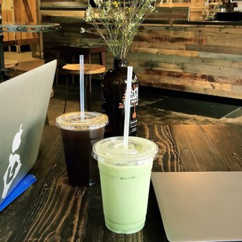 Banjo Coffee - Coffee & Tea Near Me - Avondale Estates, Georgia