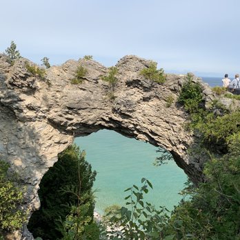 Arch Rock - Landmarks & Historical Buildings Near Me