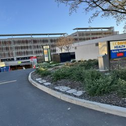 UC Davis Comprehensive Cancer Center - Parking