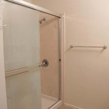 Handyman Dave - Old bathroom - Handyman Near Me Handyman Dave - Old bathroom - Handyman Near Me