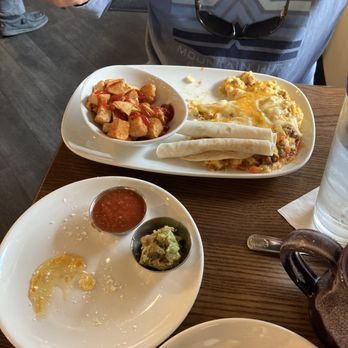 Another Broken Egg Cafe - Southwest scramble - Breakfast & Brunch Near Me - Brentwood, Tennessee