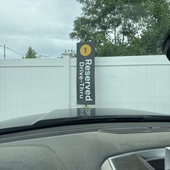 McDonald's - Waiting as usual - Fast Food Near Me - Rowley, Massachusetts