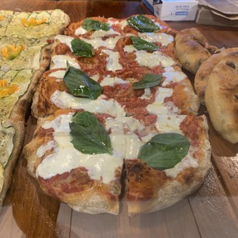 Eataly Boston - Pizza Near Me - Boston, Massachusetts