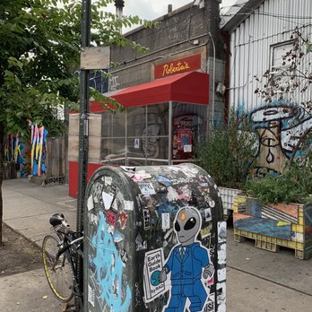 Roberta's - Looks small coming into it but it's as big as a beer garden inside - Pizza Near Me - Brooklyn, New York Roberta's - Looks small coming into it but it's as big as a beer garden inside - Pizza Near Me - Brooklyn, New York
