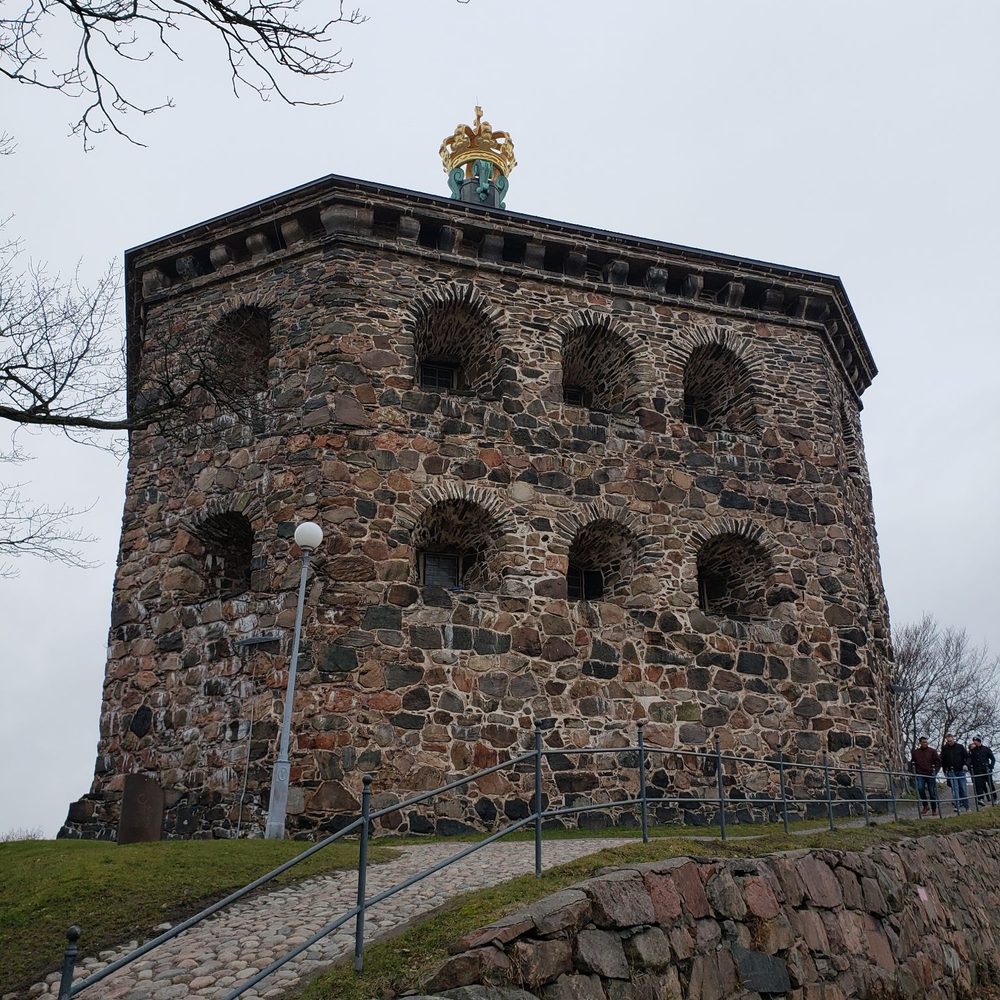 Skansen Kronan - On the way back down, we took the ramp this time to give our tickers a break - Museums Near Me - Göteborg, O